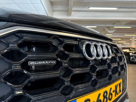 Audi Q5 55 368pk TFSI e S edition / Assistentiepakket Tour / Adaptive cruise control / Sportstoelen voorin ActivLease financial lease