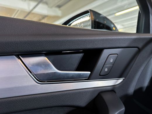 Audi Q5 55 368pk TFSI e S edition / Assistentiepakket Tour / Adaptive cruise control / Sportstoelen voorin ActivLease financial lease