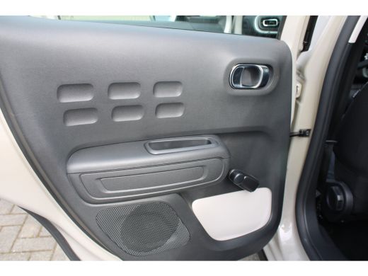Citroën C3 Citroen 1.2 PureTech C-Series | Airco (automatisch) | Cruise control | Navigatiesysteem full map ActivLease financial lease