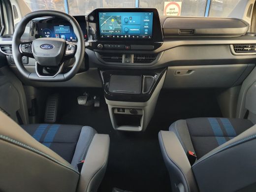 Ford Transit Custom Ford 320 2.5 PHEV L2H1 Sport | Dubbel Cabine | Driver Assistance Pack | 19 inch | Trekhaak | B&O ... ActivLease financial lease