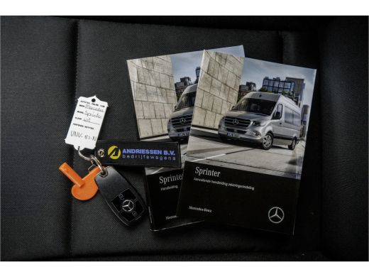 Mercedes Sprinter 314 CDI Bakwagen met laadklep | Mbux | Euro 6 | Climate | Camera | Carplay ActivLease financial lease