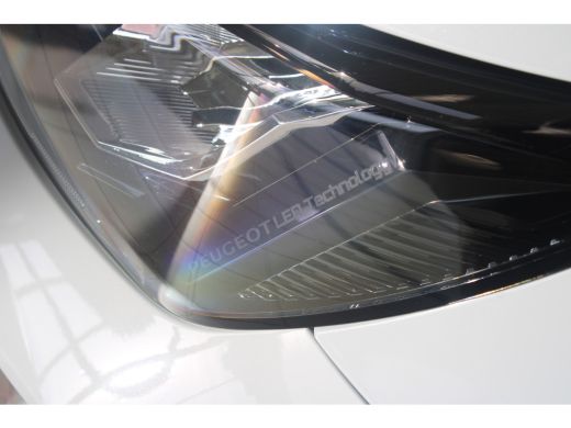 Peugeot 2008 1.2 Turbo 130-PK Allure EAT8 PARKEERCAMERA | NAVI | ADAPTIVE CRUISE | FULL LED | DAB+ ActivLease financial lease