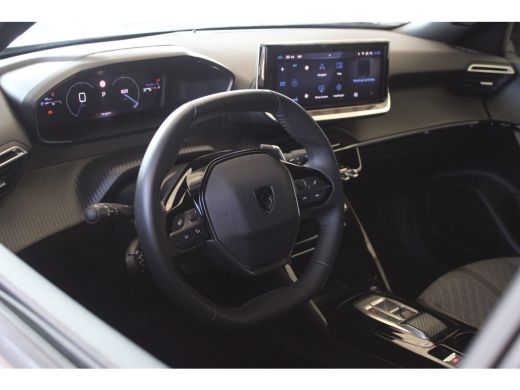 Peugeot 2008 Peugeot 1.2 Turbo 130-PK Allure EAT8 | Airco (automatisch) | Apple Carplay/Android Auto|telefooni... ActivLease financial lease