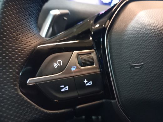 Peugeot 3008 Peugeot 1.2 Hybrid GT 136pk | Full LED | Lane assist | Apple Carplay/Android auto ActivLease financial lease