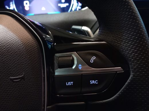 Peugeot 3008 Peugeot 1.2 Hybrid GT 136pk | Full LED | Lane assist | Apple Carplay/Android auto ActivLease financial lease