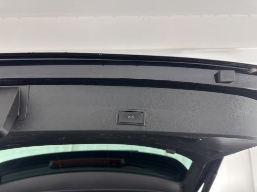 Seat Ateca 1.5 TSI FR Business Intense *PANO | LEATHER-MICROFIBRE | FULL-LED | MEMORY-PACK | TOP-VIEW | BEAT... ActivLease financial lease