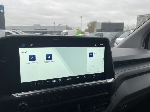 Volkswagen e-Transporter L1 64 kWh | 136PK | 9 Persoons | Trekhaak ActivLease financial lease