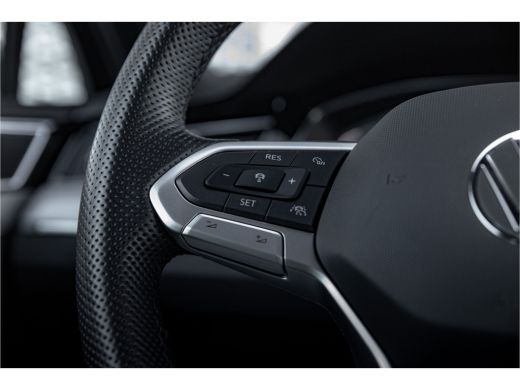 Volkswagen Passat Variant 1.4 TSI PHEV GTE Business | Panoramadak | Carplay | Camera | Navigatie ActivLease financial lease
