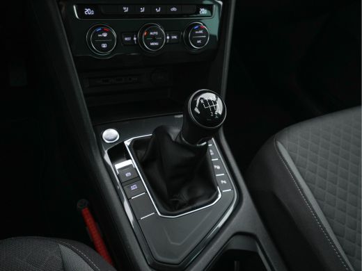 Volkswagen Tiguan 1.5 TSI ACT Comfortline Business *ADAPTIVE-CRUISE | NAVI-FULLMAP | KEYLESS | CAMERA | BLINDSPOT |... ActivLease financial lease