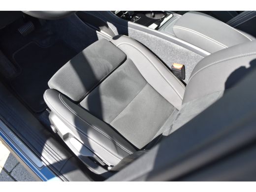 Volvo  C40 Volvo Single Motor Extended Range Plus 82 kWh | FjordBlue | Stoel&Stuur Verwarming ActivLease financial lease