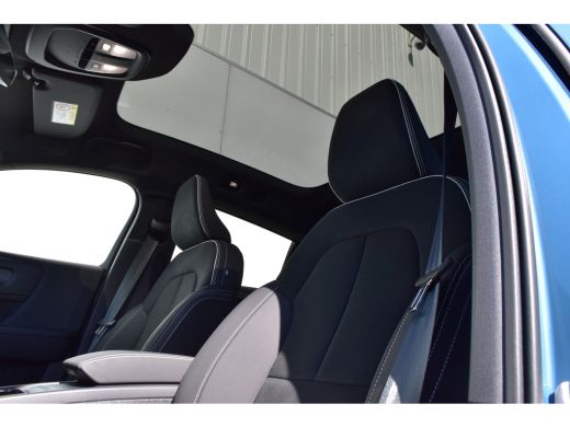 Volvo  C40 Volvo Single Motor Extended Range Plus 82 kWh | FjordBlue | Stoel&Stuur Verwarming ActivLease financial lease