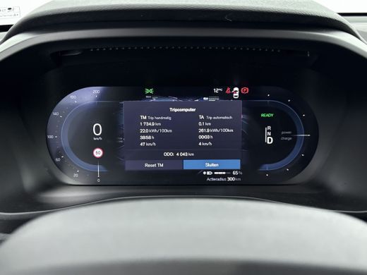Volvo  C40 Single Motor Extened Range Core 82 kWh | Stoel + Stuurverwarming | Warmtepomp | PDC + Camera | An... ActivLease financial lease