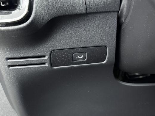 Volvo  C40 Single Motor Extened Range Core 82 kWh | Stoel + Stuurverwarming | Warmtepomp | PDC + Camera | An... ActivLease financial lease