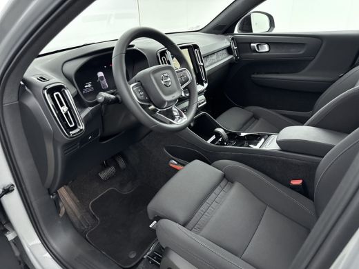 Volvo  C40 Single Motor Extened Range Core 82 kWh | Stoel + Stuurverwarming | Warmtepomp | PDC + Camera | An... ActivLease financial lease