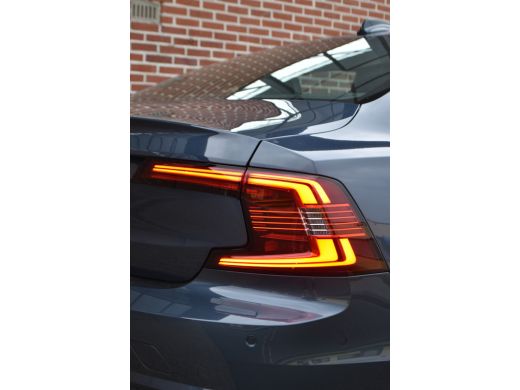 Volvo  S90 Volvo T8 AWD Ultimate Bright | TailordWool | B&W Audio | Demo Voordeel! ActivLease financial lease