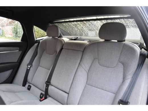 Volvo  S90 Volvo T8 AWD Ultimate Bright | TailordWool | B&W Audio | Demo Voordeel! ActivLease financial lease