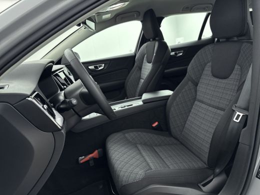 Volvo  V60 2.0 B3 Essential Edition | Stoel verw. V+A | Stuurwielverw. | PDC + Camera | Android auto / Apple... ActivLease financial lease