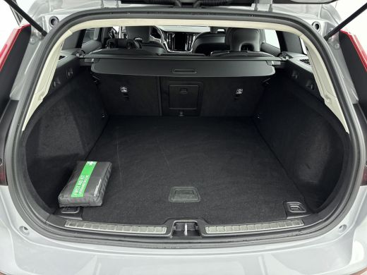 Volvo  V60 2.0 B3 Essential Edition | Stoel verw. V+A | Stuurwielverw. | PDC + Camera | Android auto / Apple... ActivLease financial lease