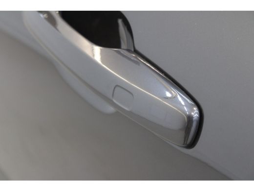 Volvo  XC60 T6 350PK AWD Plus Bright | All Season | Panoramadak | Adapt LED | Iso Glas | Alarm ActivLease financial lease