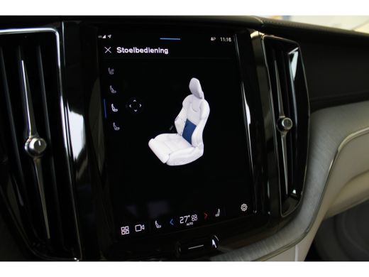 Volvo  XC60 Volvo T6 350PK AWD Ultimate Dark | Luchtvering | Massage | Gelaagd Glas | 22'' | 360º view | HUD ActivLease financial lease