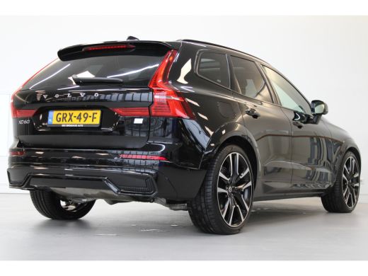 Volvo  XC60 Volvo T6 350PK AWD Ultimate Dark | Luchtvering | Massage | Gelaagd Glas | 22'' | 360º view | HUD ActivLease financial lease