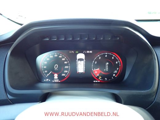 Volvo  XC90 2.0 T5 AWD 7-PERS ACC / 22 INCH / TREKHAAK / CAMERA ActivLease financial lease