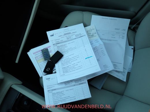 Volvo  XC90 2.0 T5 AWD 7-PERS ACC / 22 INCH / TREKHAAK / CAMERA ActivLease financial lease