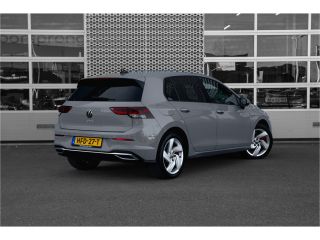 Volkswagen Golf 1.4 eHybrid GTE 245 pk | Winterpakket | Navigatie | Carplay