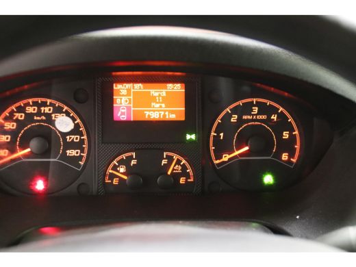 Fiat Ducato BAKWAGEN MEUBELBAK MET LAADKLEP BAKWAGEN MEUBELBAK 1000KG Laadvermogen ActivLease financial lease