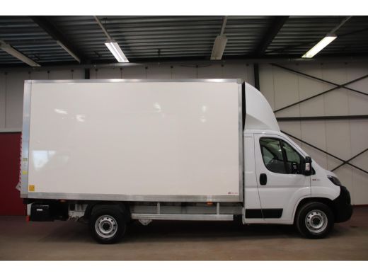 Fiat Ducato BAKWAGEN MEUBELBAK MET LAADKLEP BAKWAGEN MEUBELBAK 1000KG Laadvermogen ActivLease financial lease