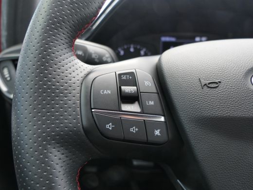 Ford Fiesta 1.0 EcoBoost ST-Line | CarPlay/Android Auto | LED | DAB | Parkeersensoren | Climate Control | Cru... ActivLease financial lease