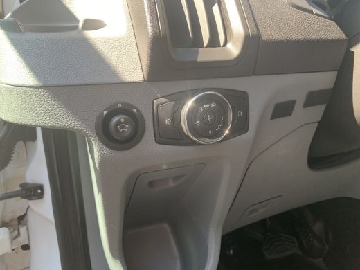 Ford Transit 310 2.0 TDCI L2H2 Trend 130pk Automaat  | Camera | Navi | Voorruitverw. | Cruise | Trekhaak | 1e ... ActivLease financial lease