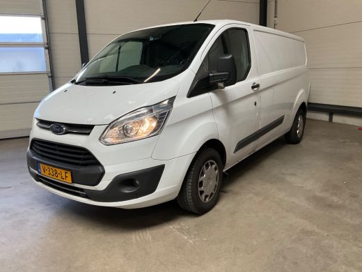 Ford Transit Custom 290 2.0 TDCI L2H1 | DEALER OH! | ORIGINEEL NL! | NAVIGATIE | PARK SENSOR V+A | Ford Transit Custom 290 2.0 TDCI L2H1 | DEALER OH! | ORIGINEEL NL! | NAVIGATIE | PARK SENSOR V+A |