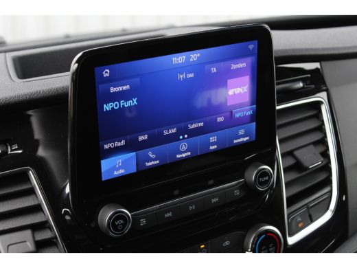 Ford Transit Custom Ford 300 2.0 TDCI L2H1 170PK Limited | Trekhaak | Navigatie | Camera MANUAL ActivLease financial lease