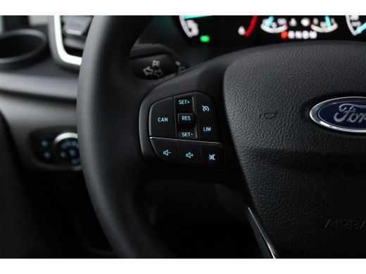 Ford Transit Custom 300 2.0 TDCI L2H1 Sport | Automaat | Camera | Half-Leder | Stoel- en voorruitverwarming | Apple C... ActivLease financial lease