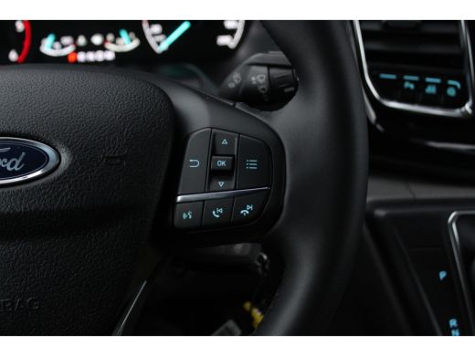 Ford Transit Custom 300 2.0 TDCI L2H1 Sport | Automaat | Camera | Half-Leder | Stoel- en voorruitverwarming | Apple C... ActivLease financial lease
