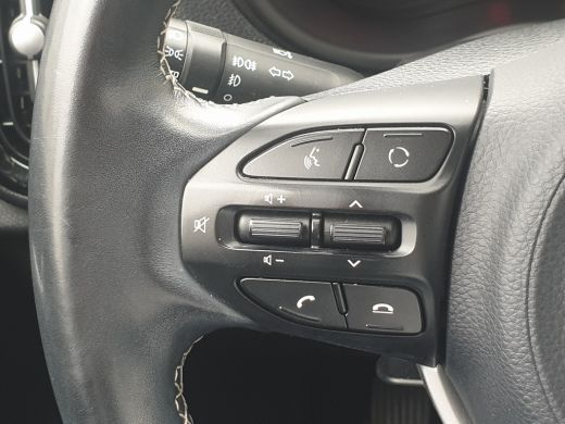 Kia Picanto 1.0 CVVT Design Edition | Achteruitrijcamera | Airco | Elektrische ramen voor ActivLease financial lease