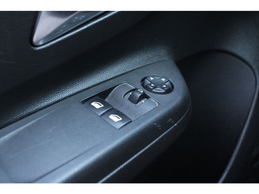 Opel CORSA-E EDITION 50 kWh | NL-AUTO! | CARPLAY+ANDROID AUTO | CLIMA | CRUISE | PARKEERSENSOREN | DEALER OH! ... ActivLease financial lease