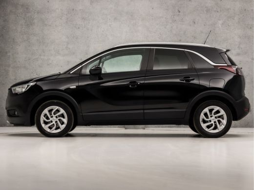 Opel Crossland X 1.2 Turbo Innovation Sport Automaat (APPLE CARPLAY, GROOT NAVI, STUUR/STOELVERWARMING, GETINT GLA... ActivLease financial lease