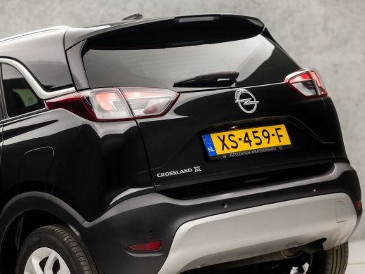 Opel Crossland X 1.2 Turbo Innovation Sport Automaat (APPLE CARPLAY, GROOT NAVI, STUUR/STOELVERWARMING, GETINT GLA... ActivLease financial lease