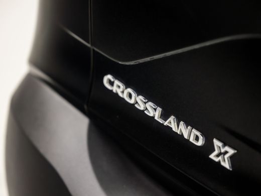 Opel Crossland X 1.2 Turbo Innovation Sport Automaat (APPLE CARPLAY, GROOT NAVI, STUUR/STOELVERWARMING, GETINT GLA... ActivLease financial lease