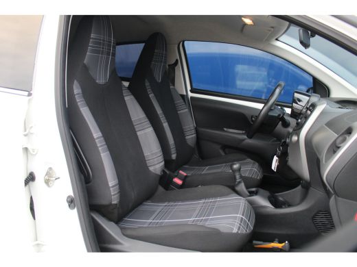 Peugeot 108 1.0 e-VTi Active | Airco | Centr Verg | Bluetooth | Leder Stuurwiel | ActivLease financial lease