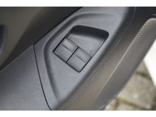 Peugeot 108 1.0 e-VTi Active | Airco | Centr Verg | Bluetooth | Leder Stuurwiel | ActivLease financial lease