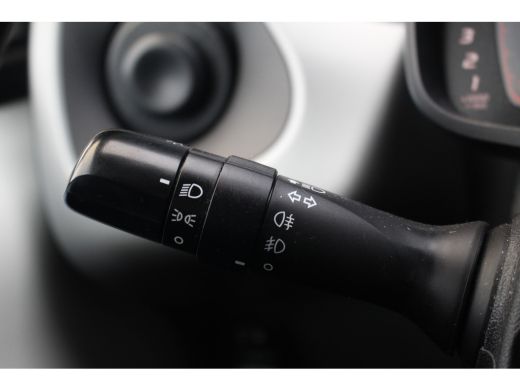 Peugeot 108 1.0 e-VTi Active | Airco | Centr Verg | Bluetooth | Leder Stuurwiel | ActivLease financial lease