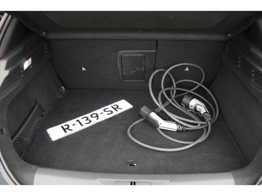 Peugeot 308 Peugeot 1.6 HYbrid 180 PK Allure | Afn. Trekhaak | Adap.Cruise C. | Seat Pack | Camera | Navi | K... ActivLease financial lease