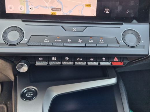 Peugeot 308 SW Peugeot SW Active Pack Business 1.2 PureTech 110 | Bluetooth | Cruise control | Keyless start ActivLease financial lease