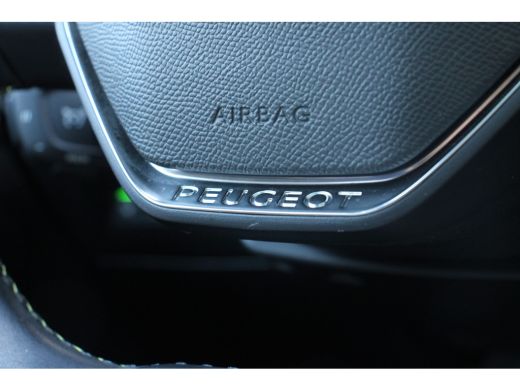 Peugeot e-208 EV GT 350 50 kWh | PANODAK | LEDER | 360° CAMERA | DEALER OH! | 17'' LMV | STOELVERWARMING | NL-A... ActivLease financial lease