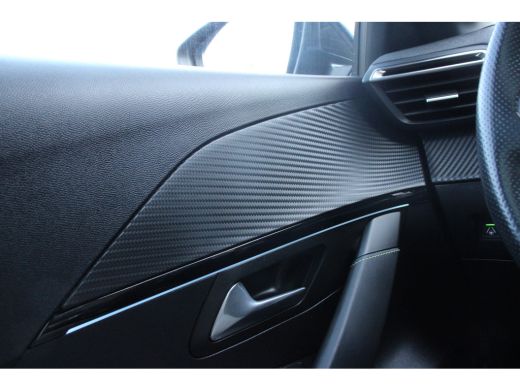 Peugeot e-208 EV GT 350 50 kWh | PANODAK | LEDER | 360° CAMERA | DEALER OH! | 17'' LMV | STOELVERWARMING | NL-A... ActivLease financial lease