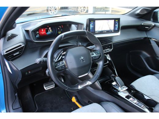 Peugeot e-208 EV GT 350 50 kWh | PANODAK | LEDER | 360° CAMERA | DEALER OH! | 17'' LMV | STOELVERWARMING | NL-A... ActivLease financial lease