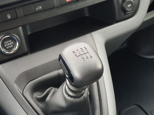 Peugeot Expert 1.5 BlueHDI 120 Compact Urban | Achterklep met ruit | Achteruitrijcamera | Navigatiesysteem full map ActivLease financial lease